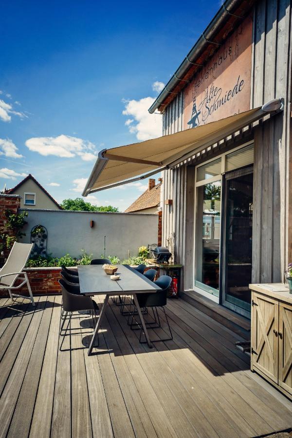 Alte Schmiede Mit Sauna, Pool Und Whirpool Im Aussenbereich Schoenstes Ferienhaus Der Lausitz Elsterheide Exteriör bild