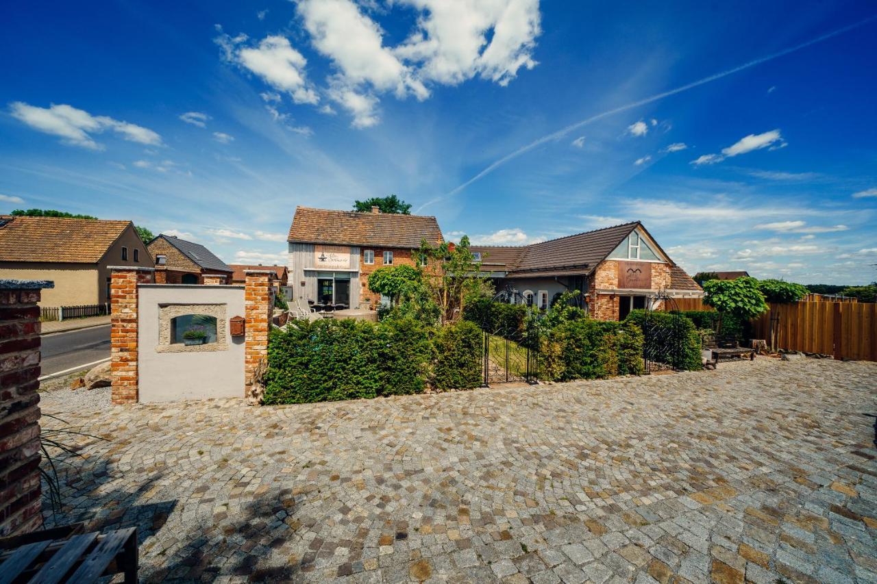 Alte Schmiede Mit Sauna, Pool Und Whirpool Im Aussenbereich Schoenstes Ferienhaus Der Lausitz Elsterheide Exteriör bild