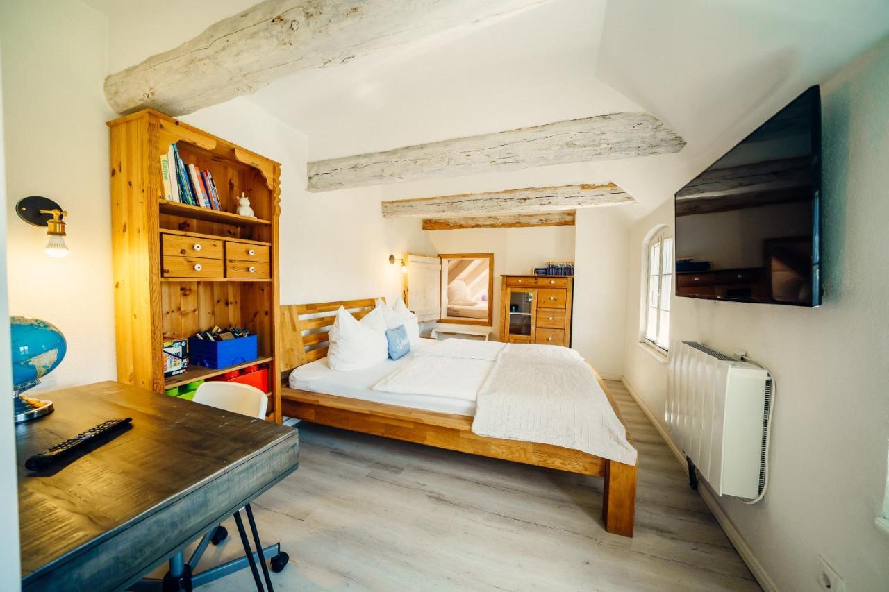 Alte Schmiede Mit Sauna, Pool Und Whirpool Im Aussenbereich Schoenstes Ferienhaus Der Lausitz Elsterheide Exteriör bild