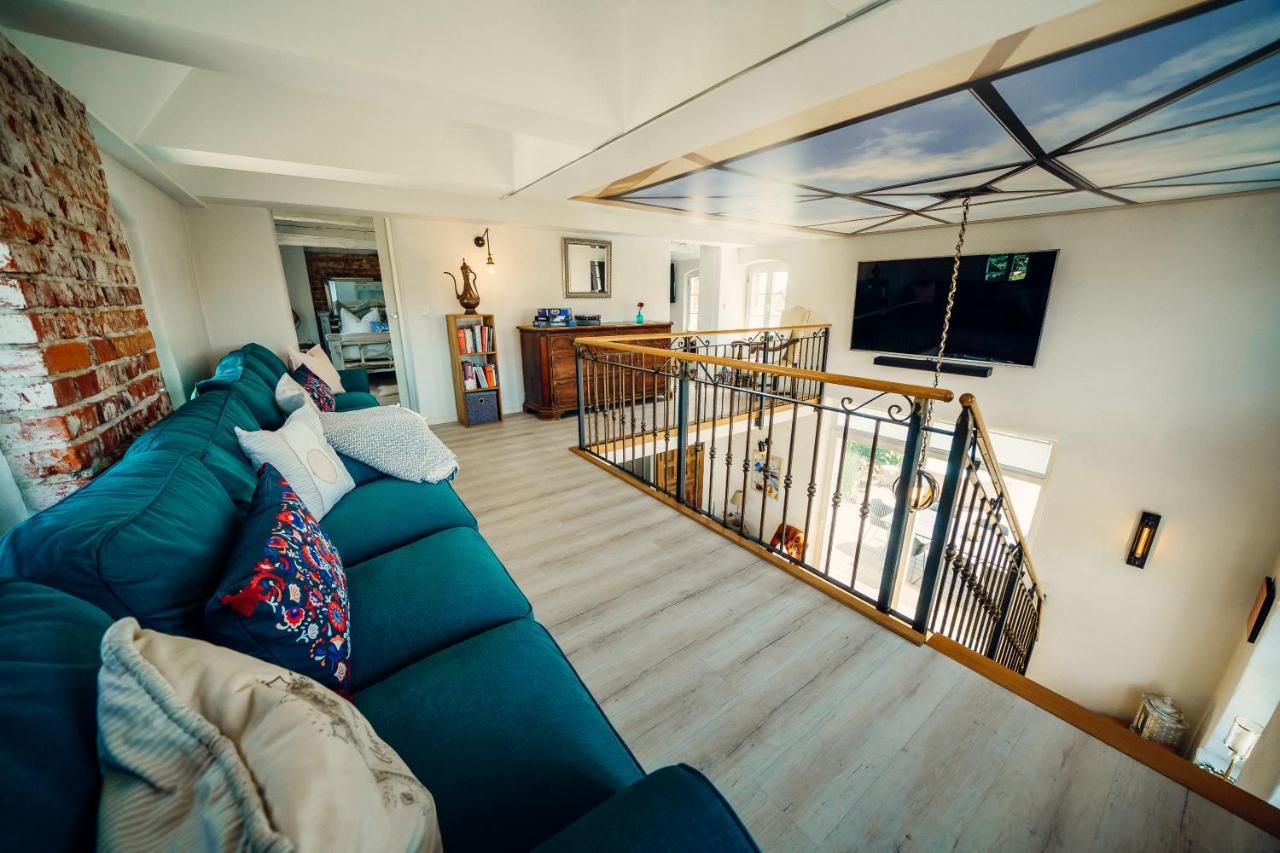 Alte Schmiede Mit Sauna, Pool Und Whirpool Im Aussenbereich Schoenstes Ferienhaus Der Lausitz Elsterheide Exteriör bild