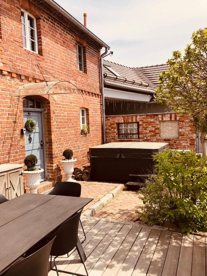 Alte Schmiede Mit Sauna, Pool Und Whirpool Im Aussenbereich Schoenstes Ferienhaus Der Lausitz Elsterheide Exteriör bild